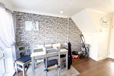 254 Cromwell Road, Grimsby, DN31 2BX
