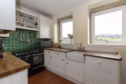 2 bedroom terraced house for sale, 127 Rochdale Road, Ripponden HX6 4JU