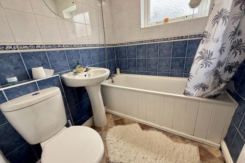11 Turnor Close, Colsterworth, Grantham, NG33 5JH
