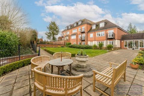 2 bedroom apartment for sale, Addington Road, Sanderstead, Surrey