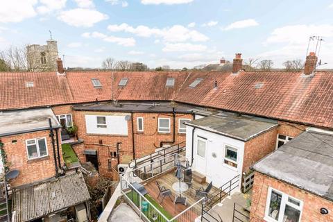 undefined, Walton Road, West Molesey
