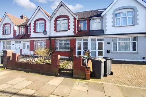 3 bedroom terraced house for sale, Great Cambridge Road, Tottenham, N17