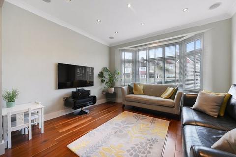 4 bedroom semi-detached house for sale, Woodlands, Harrow