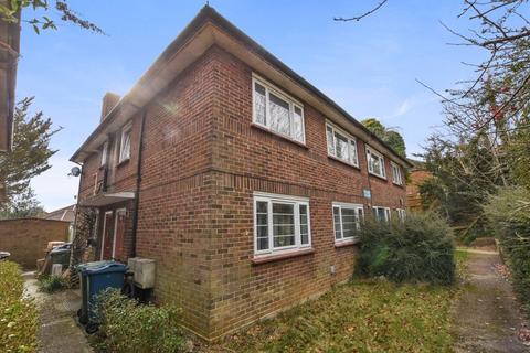 2 bedroom maisonette for sale, Headstone Lane, Harrow