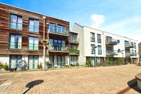 3 bedroom flat for sale, Waterside Marina, Brightlingsea, CO7