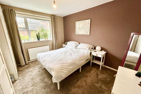 1 bedroom apartment to rent, Brooklands Road, Sale
