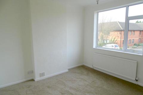 3 bedroom end of terrace house to rent, Clumber Street, Warsop