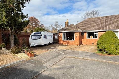 11 Hickley Gardens, Brockworth, Gloucester, GL3 4QS