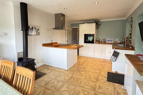 11 Hickley Gardens, Brockworth, Gloucester, GL3 4QS