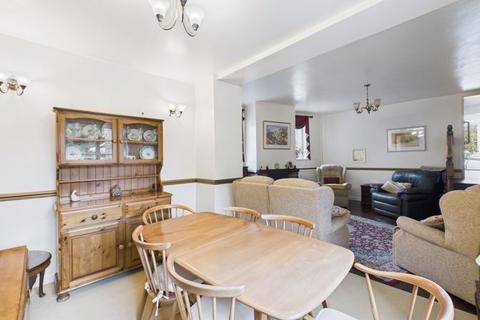 undefined, 1 The Chapel Cottage, St. Elizabeth's Way, South Petherton