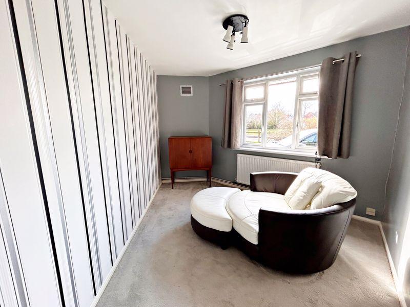 Bedroom/Study