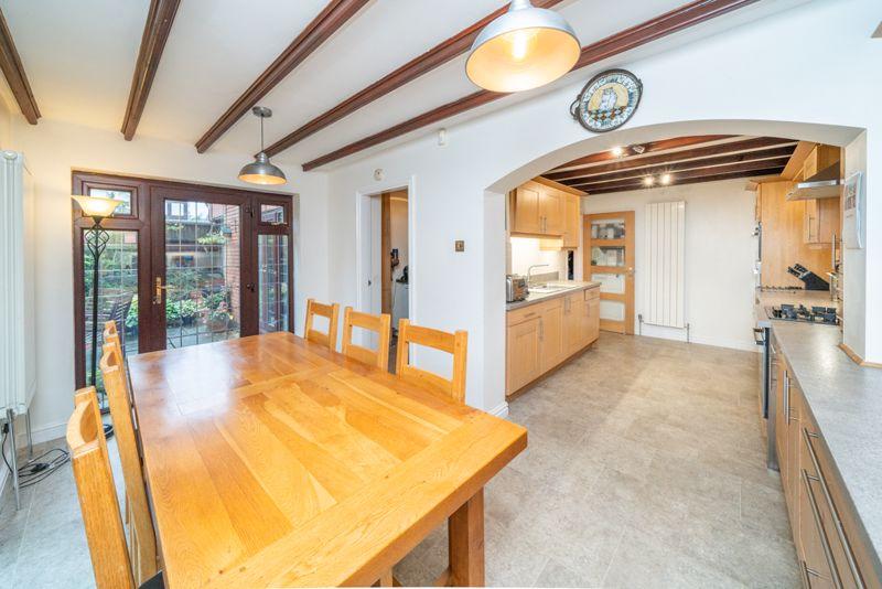 Breakfast room