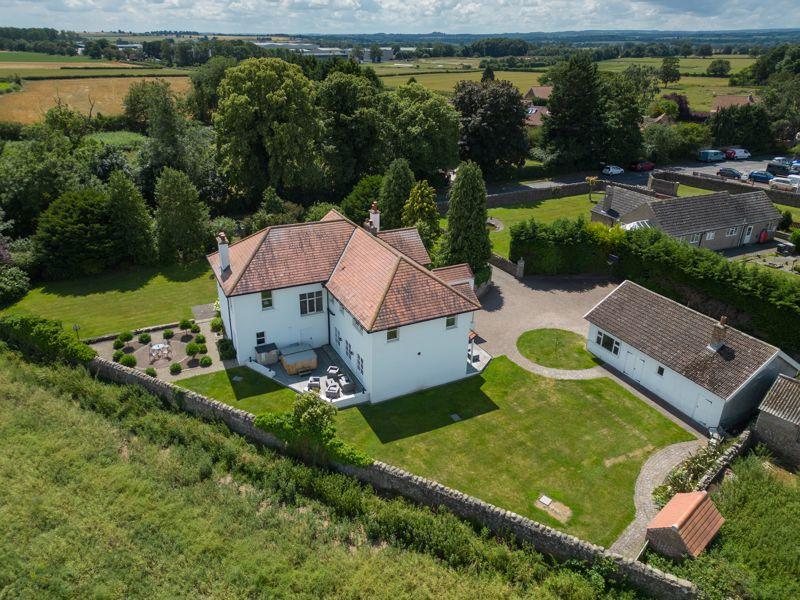 Green End House