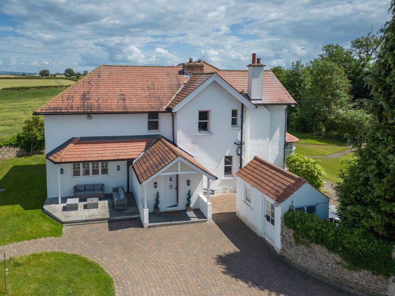 Green End House