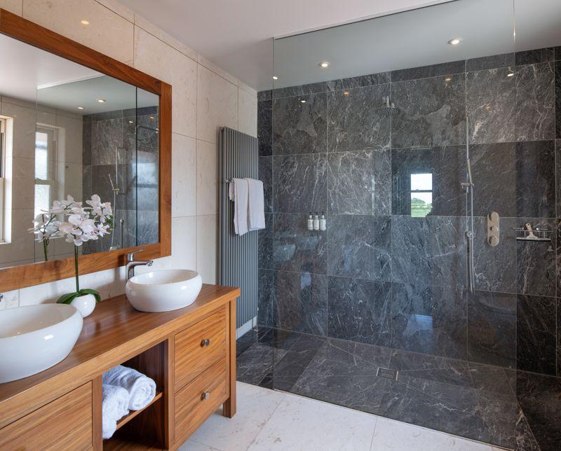 En suite