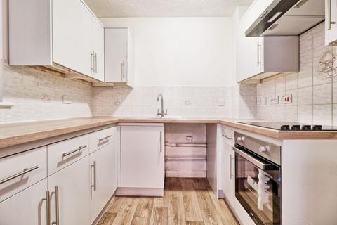 2 bedroom retirement property for sale, Baddow Road, Chelmsford CM2
