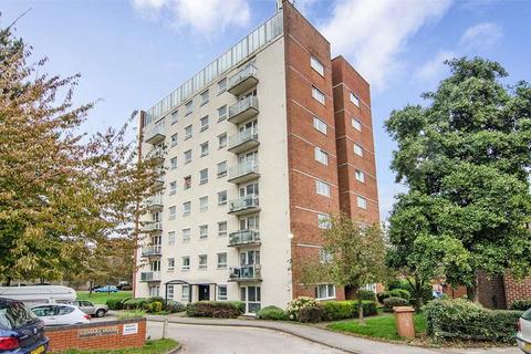 2 bedroom apartment to rent, Hobs Road, Lichfield WS13