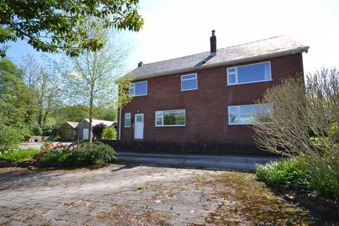 undefined, Three Posts Green, Ormskirk L40