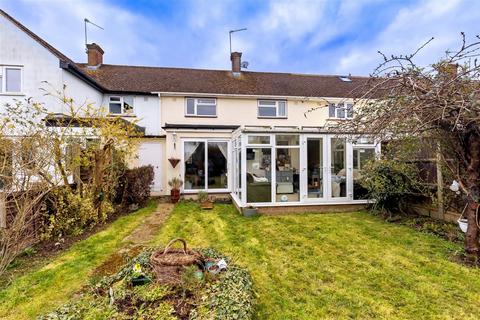3 bedroom terraced house for sale, Bluemans, North Weald