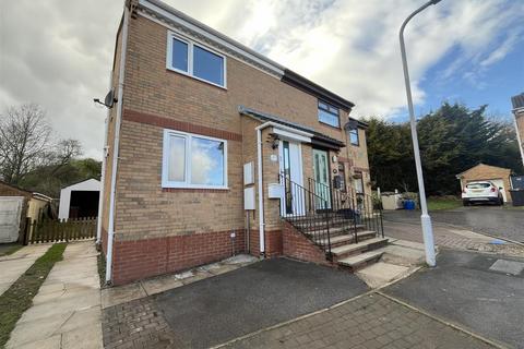 3 bedroom semi-detached house for sale, Burberry Close, Bradford BD4