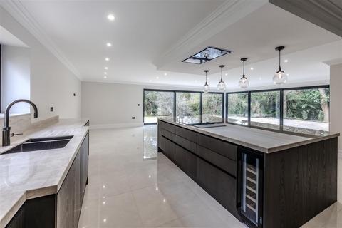 5 bedroom detached house for sale, Runnymede Road, Darras Hall, Ponteland, Newcastle Upon Tyne