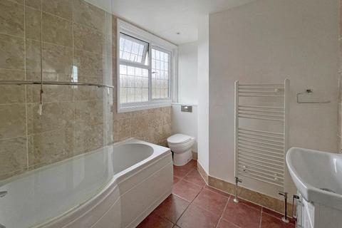 30 Mitchley Hill, South Croydon, CR2 9HA