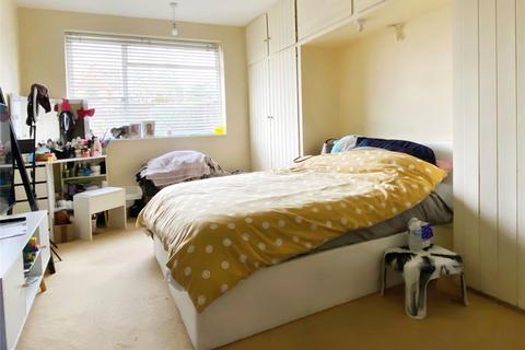 2 bedroom semi-detached house for sale, Sewell Avenue, Wokingham, Berkshire