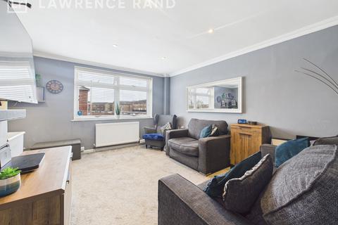 52 Rydal Way, Ruislip, HA4 0RU