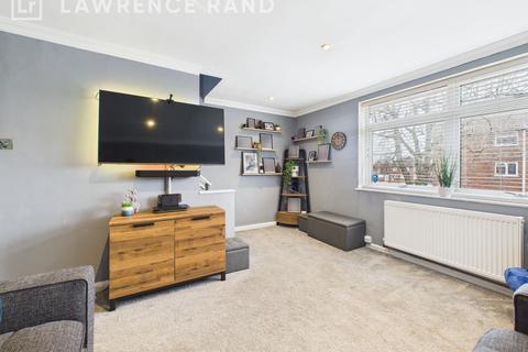 52 Rydal Way, Ruislip, HA4 0RU