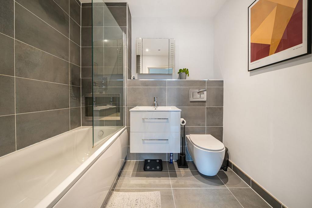 Bathroom 2