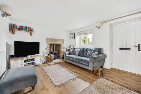 5 Chavenage Lane, Tetbury, GL8 8JT