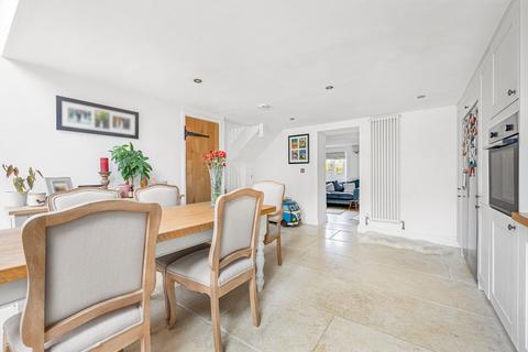5 Chavenage Lane, Tetbury, GL8 8JT