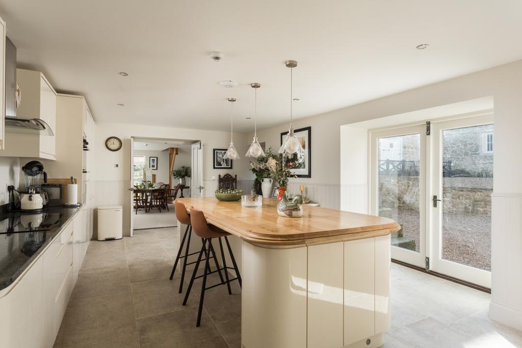 Kitchen / Breakfast