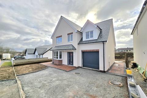 4 bedroom detached house for sale, Long Park Drive, Bradworthy, Holsworthy, Devon, EX22