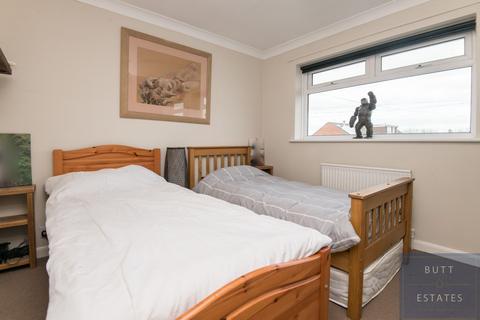52 Addison Close, Exeter, EX4 1SL