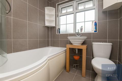 52 Addison Close, Exeter, EX4 1SL