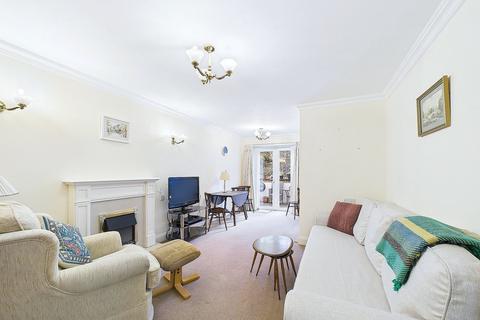 1 bedroom apartment for sale, Queen Street, Hitchin, SG4