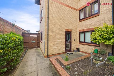 1 bedroom retirement property for sale, Back Street, Bedfordshire SG18