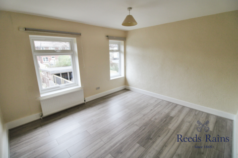 3 bedroom terraced house to rent, Herries Road, South Yorkshire S5