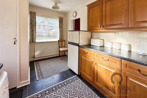 10 Canons Way, Barnsley, S71 2HT