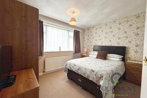 10 Canons Way, Barnsley, S71 2HT