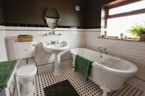 3 bedroom detached house for sale, Sutton Road, Nottingham NG17
