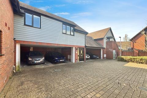 2 bedroom end of terrace house for sale, Teddington Drive, West Malling ME19