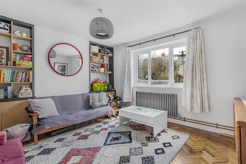 11 Leeway Avenue, Great Shelford, Cambridge, CB22 5AU