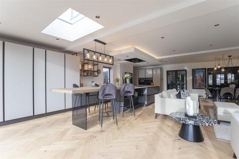 undefined, Walnut Close, Pittville, Cheltenham