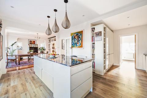 undefined, Delamere Road, London