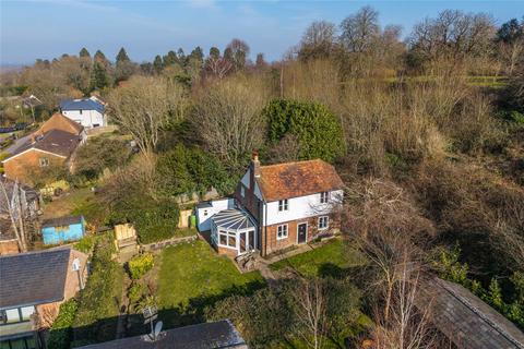 2 bedroom detached house for sale, North Road, Goudhurst, Cranbrook, Kent, TN17