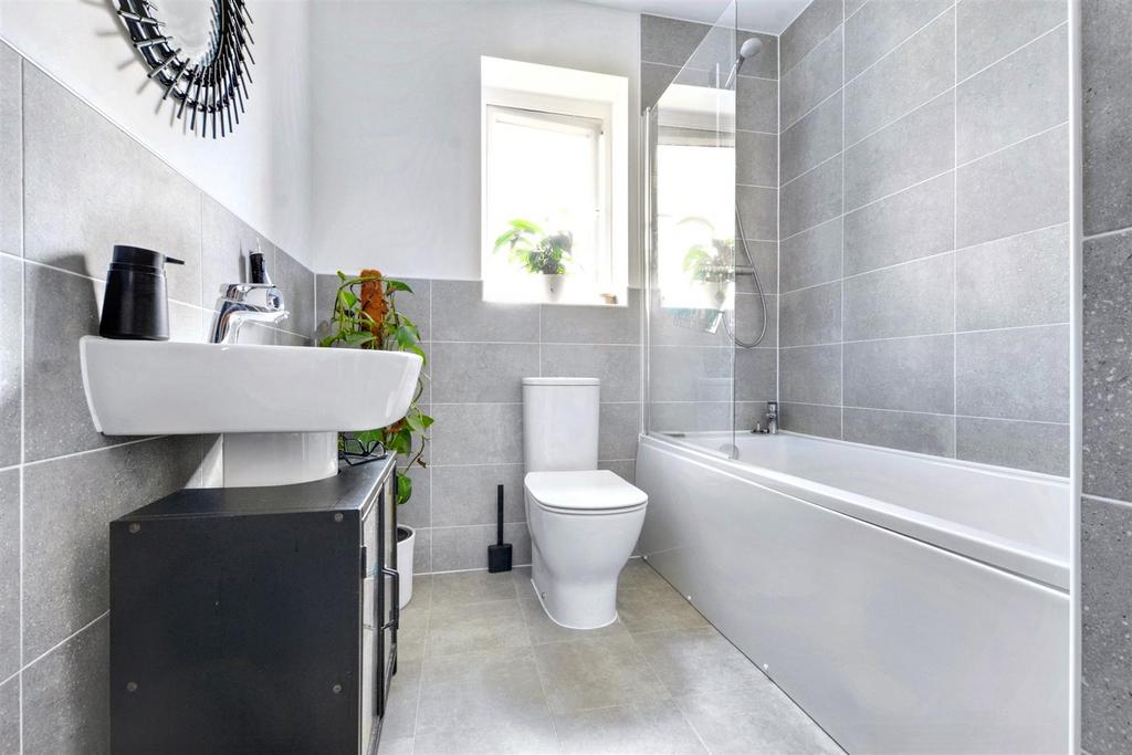 Bathroom.jpeg