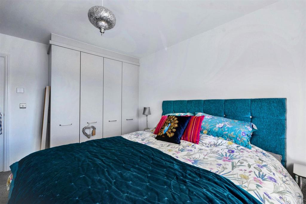 Bedroom 1 2.jpeg