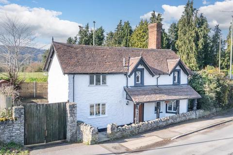 3 bedroom detached house for sale, Bromfield Road, Ludlow
